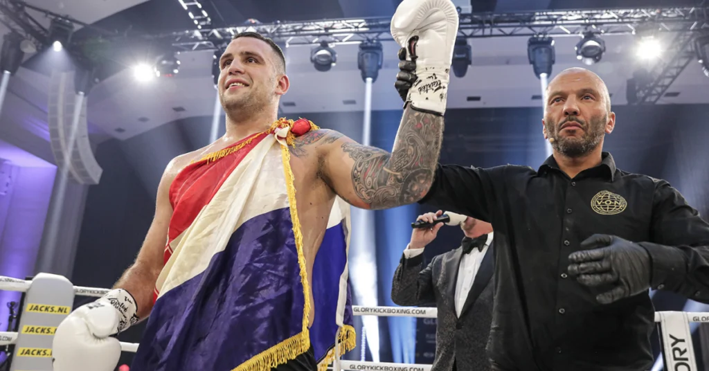 Antonio Plazibat abandonne le tournoi poids lourd GLORY 105