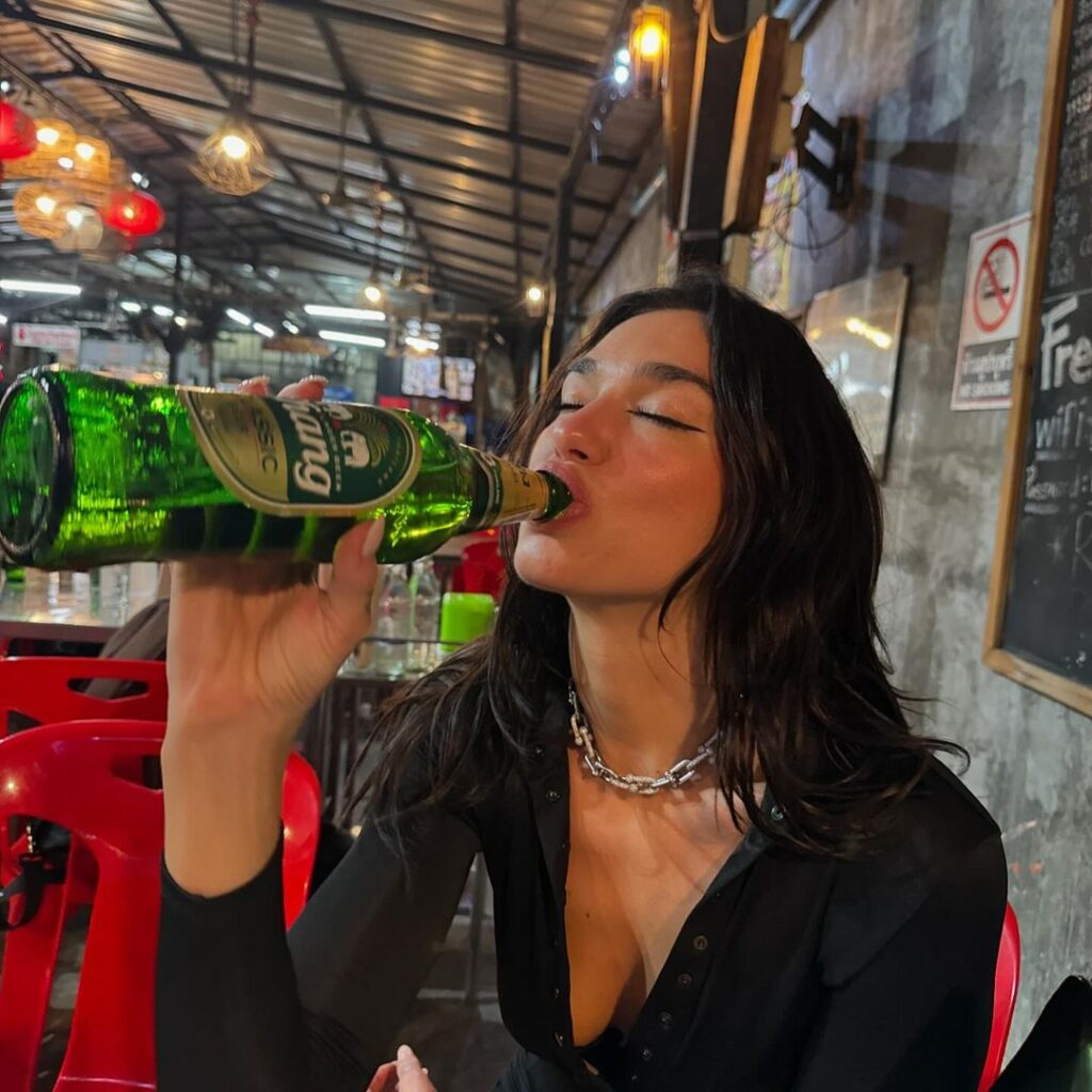Dua Lipa en Thaïlande